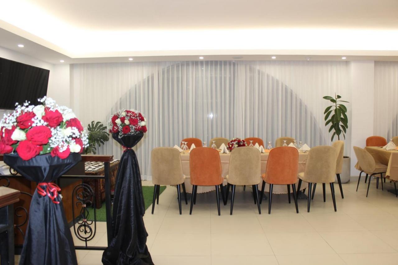 Elmos Hotel Addis Ababa Exterior foto